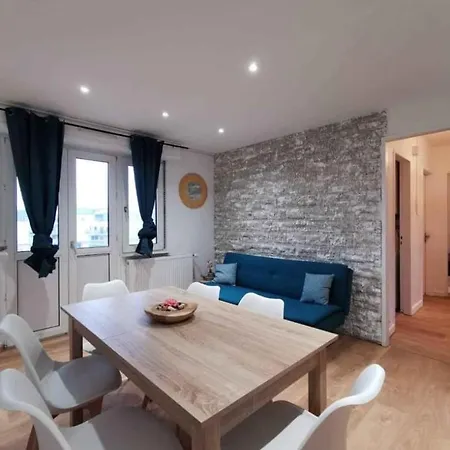 Apartment Wafa Khan *